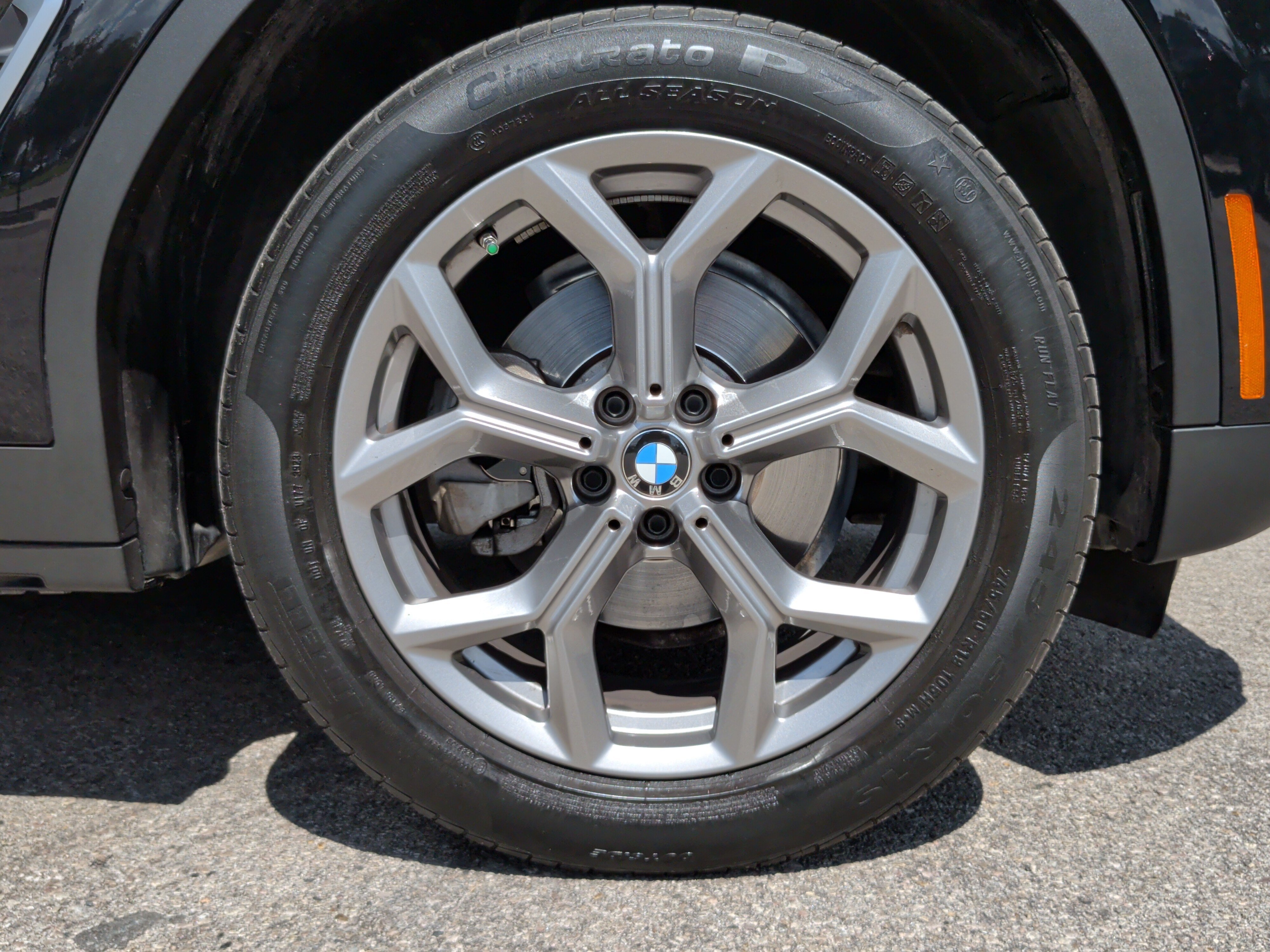 Certified 2024 BMW X3 xDrive30i w/ Premium Package AWD/4WD image 11