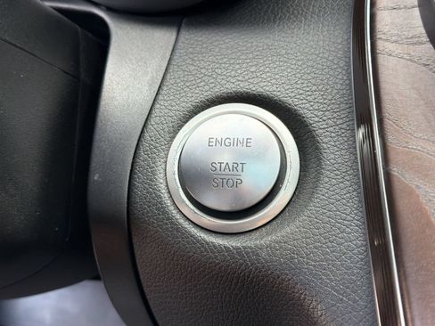 Used 2017 Mercedes-Benz C 300 4MATIC Coupe image 15