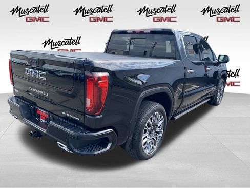 Used 2023 GMC Sierra 1500 Denali Ultimate AWD/4WD image 8
