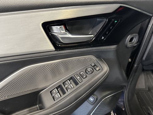 Used 2023 Acura MDX SH-AWD w/ Technology Package image 36