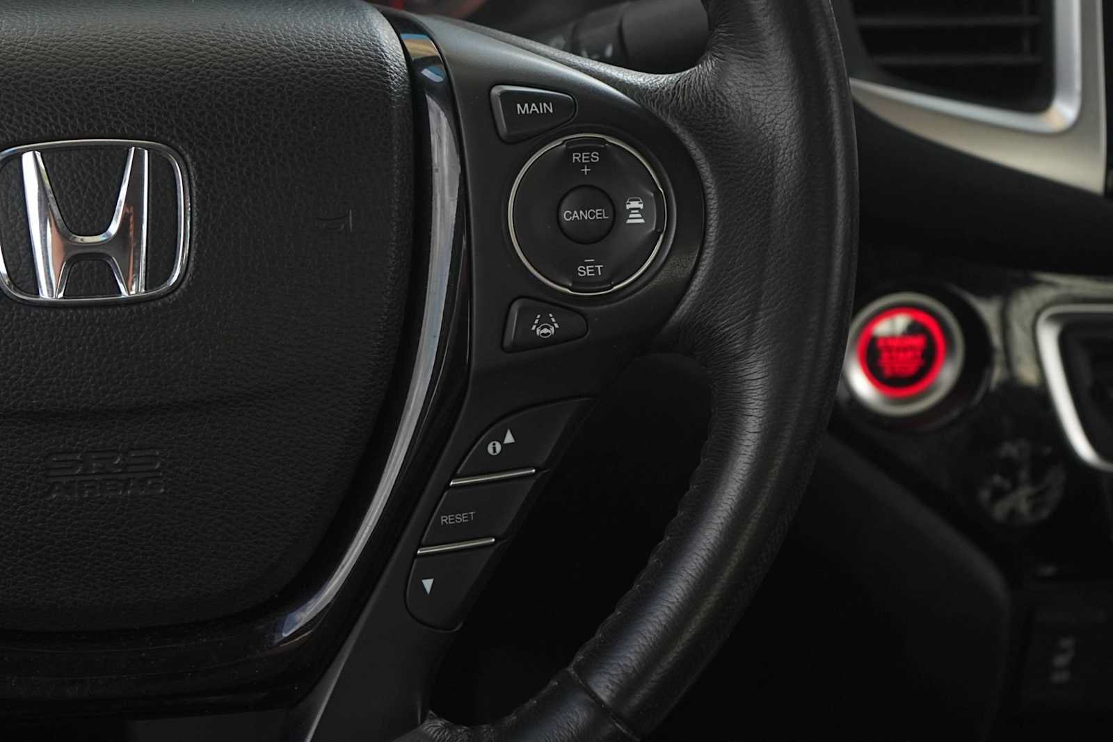 Used 2017 Honda Ridgeline RTL-E image 18