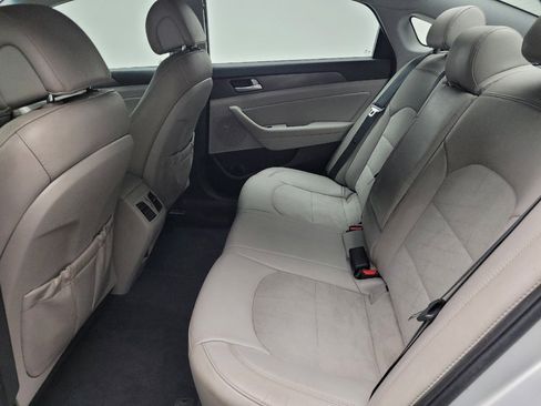 Used 2016 Hyundai Sonata Sport w/ Option Group 02 FWD image 18