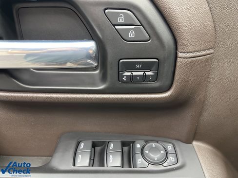Used 2022 GMC Sierra 1500 Denali w/ Denali Premium Package image 31