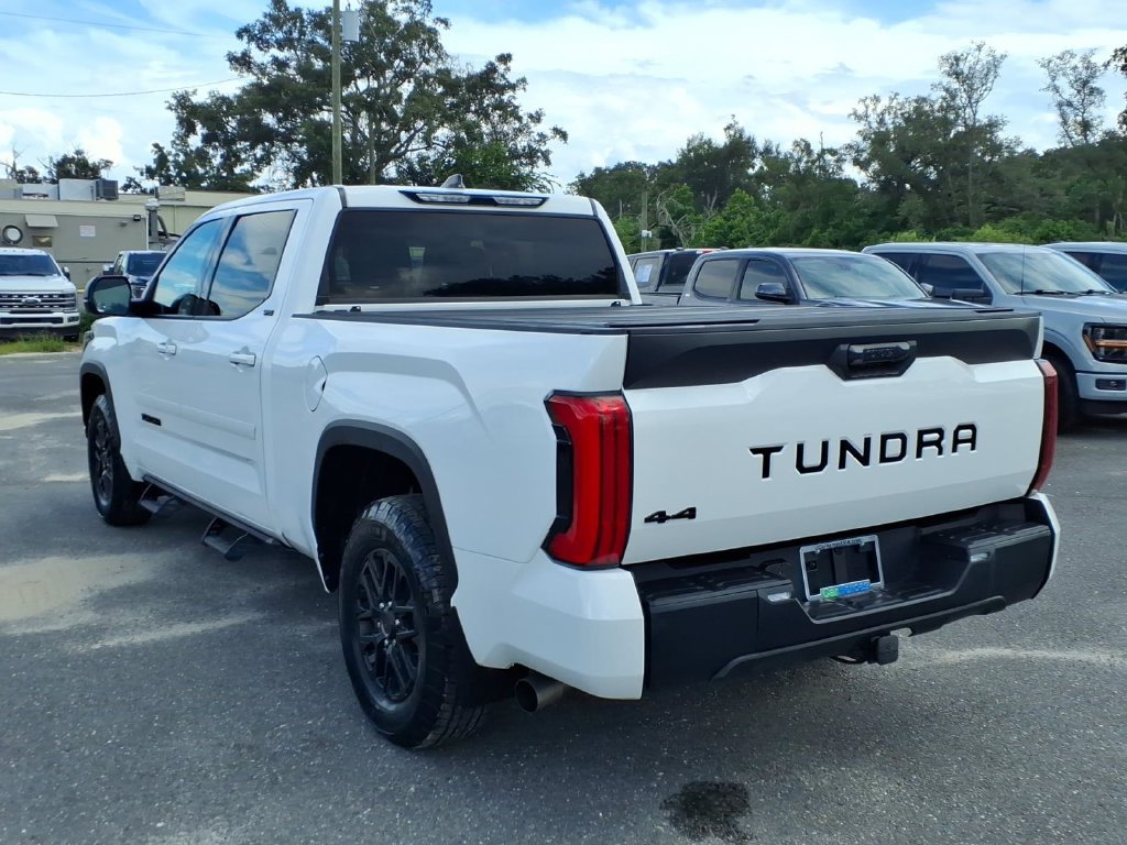 Used 2022 Toyota Tundra SR5 AWD/4WD image 5