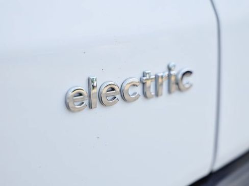 Used 2023 Hyundai Kona SEL FWD image 11