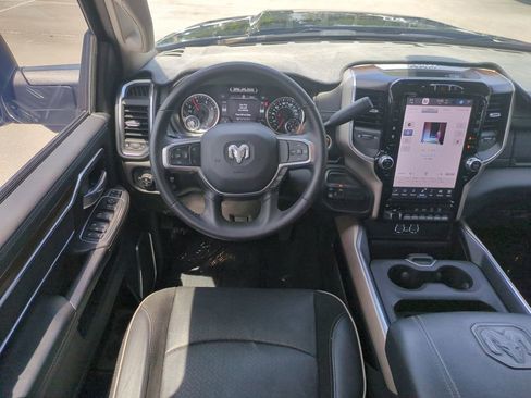 Used 2024 RAM 3500 Laramie w/ Towing Technology Group AWD/4WD image 17