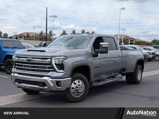 Used 2024 Chevrolet Silverado 3500 LTZ w/ LTZ Convenience Package video 1