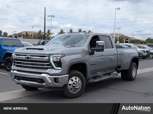 Used 2024 Chevrolet Silverado 3500 LTZ w/ LTZ Convenience Package image 1