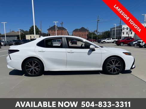 Certified 2021 Toyota Camry SE FWD image 7