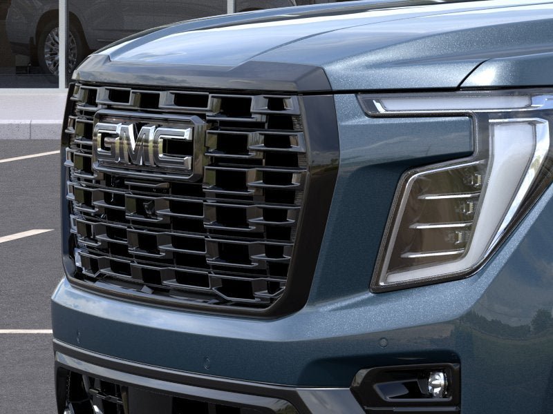 New 2026 GMC Yukon Denali Ultimate w/ LPO, Floor Liner Package AWD/4WD image 13