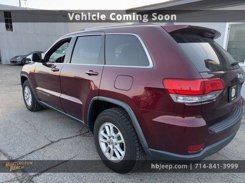 Used 2018 Jeep Grand Cherokee Laredo image 5