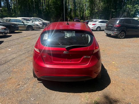 Used 2011 Ford Fiesta SE w/ 201A Rapid Spec Order Code FWD image 5