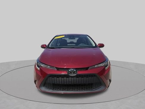 Used 2022 Toyota Corolla LE FWD image 2