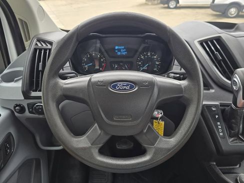 Used 2019 Ford Transit 250 138 image 34