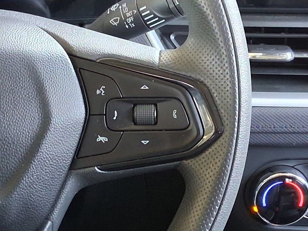 Used 2024 Chevrolet TrailBlazer LS w/ LS Convenience Package FWD image 12