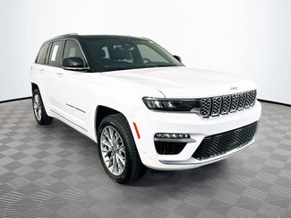 Used 2022 Jeep Grand Cherokee Summit w/ Luxury Tech Group V AWD/4WD 360° Tour