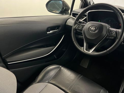 Used 2023 Toyota Corolla XSE FWD image 11