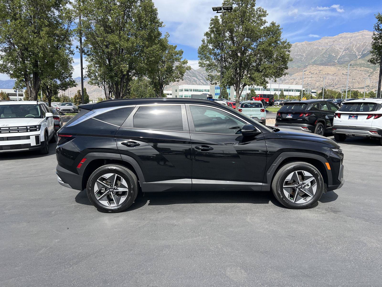 Certified 2025 Hyundai Tucson SEL AWD/4WD image 30
