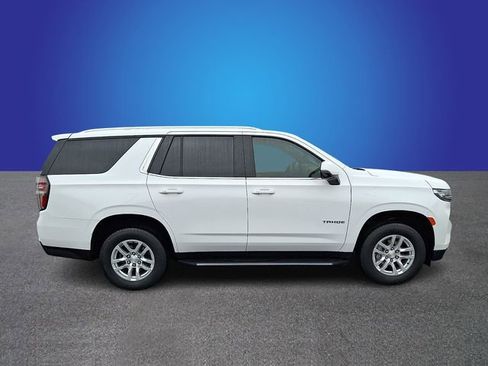 Used 2022 Chevrolet Tahoe LT w/ Luxury Package image 4