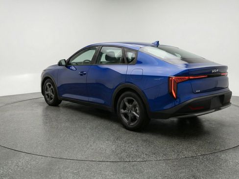 Used 2025 Kia K4 FWD image 6