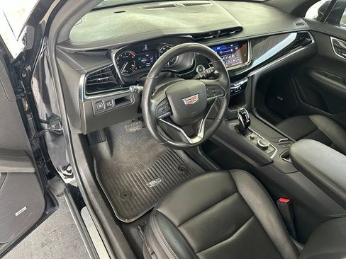 Used 2022 Cadillac XT6 Premium Luxury FWD image 10