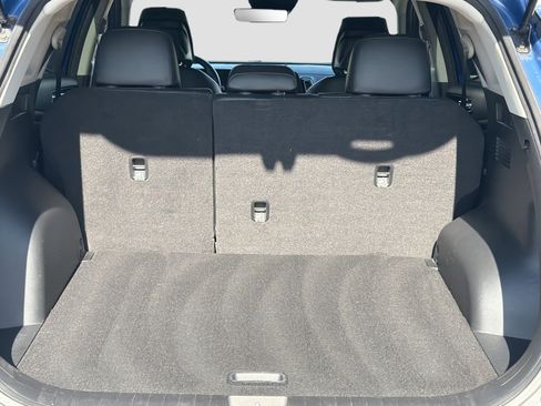 Used 2024 Kia Sportage EX image 12