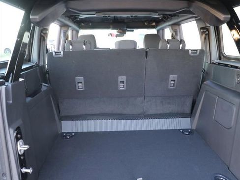 New 2025 Ford Bronco 4-Door image 14