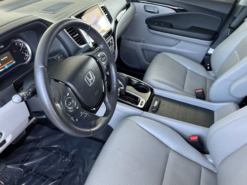 Used 2018 Honda Ridgeline RTL-E image 14