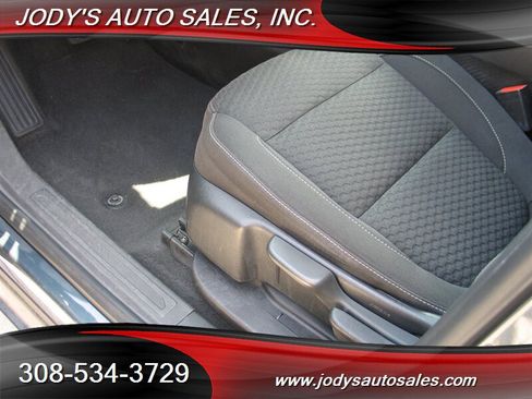 Used 2019 GMC Acadia SLE AWD/4WD image 4