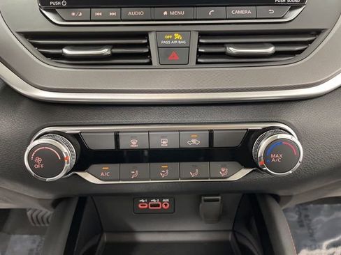 New 2025 Nissan Altima 2.5 SR image 27