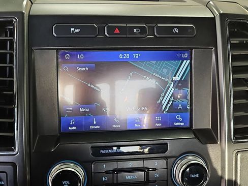 Used 2019 Ford F150 Lariat w/ Equipment Group 502A Luxury image 20