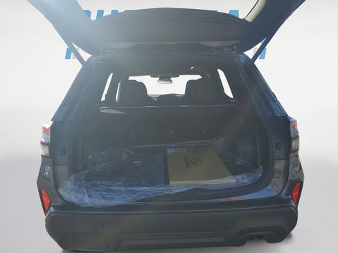 Used 2026 Subaru Forester Premium AWD/4WD image 16
