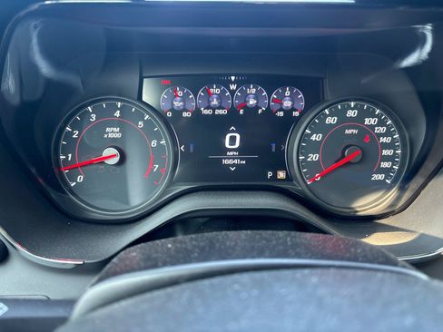 Used 2023 Chevrolet Camaro ZL1 RWD image 21