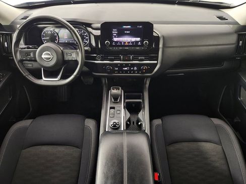 Used 2024 Nissan Pathfinder SV AWD/4WD image 14