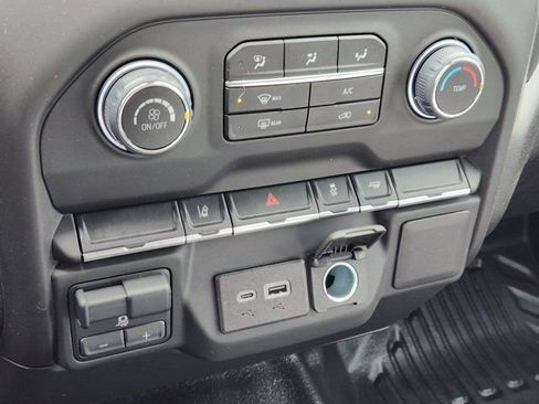 Used 2025 Chevrolet Silverado 2500 W/T image 21