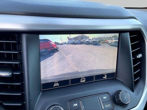 Used 2021 GMC Acadia SLT w/ Elevation Edition FWD image 23