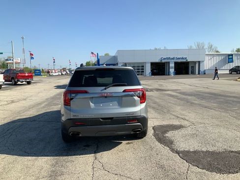 Used 2023 GMC Acadia AT4 w/ Technology Package AWD/4WD image 8