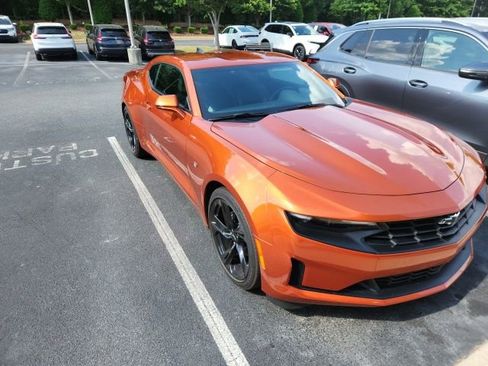 Used 2023 Chevrolet Camaro LT w/ Technology Package RWD image 4