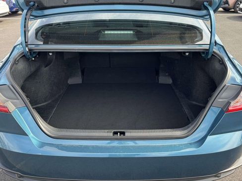 Certified 2025 Toyota Camry SE image 16