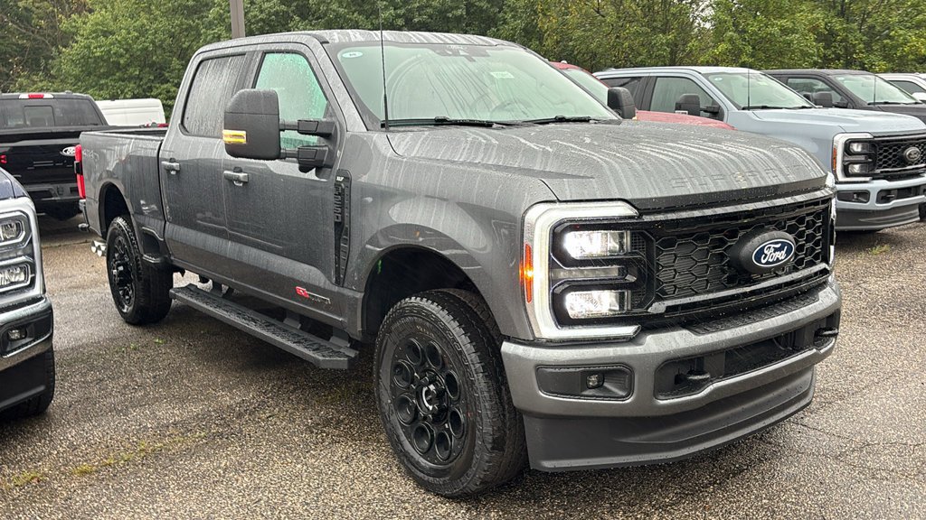 New 2027 Ford F250 XLT w/ XLT Premium Package AWD/4WD image 25