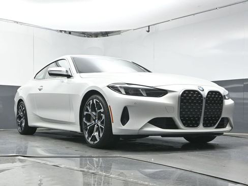 Used 2026 BMW 430i Coupe w/ Parking Assistance Package image 31