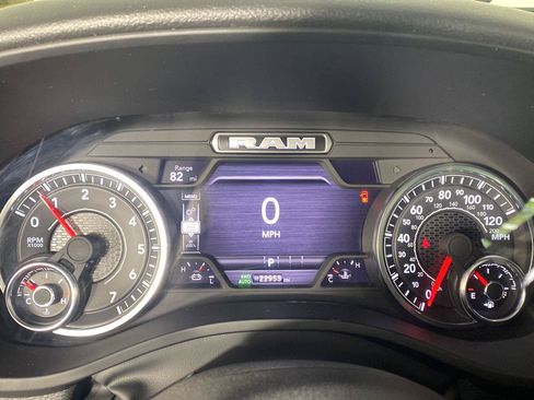 Used 2025 RAM 1500 Big Horn AWD/4WD image 11