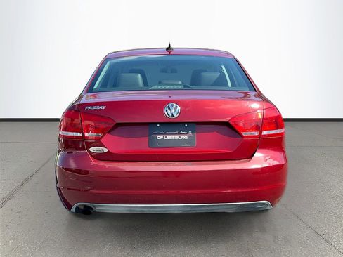 Used 2015 Volkswagen Passat 1.8T Wolfsburg Edition image 6