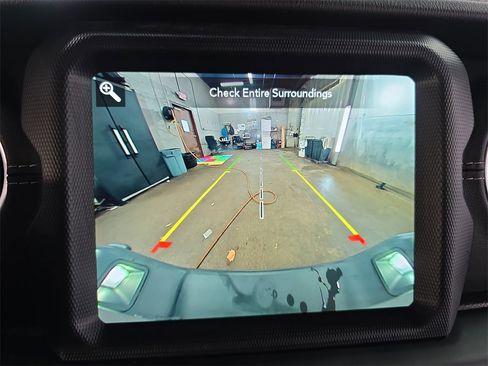 Used 2022 Jeep Gladiator Overland w/ Popular Equipment Package image 22