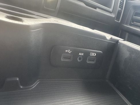 Used 2018 RAM 1500 Express w/ Express Value Package image 23