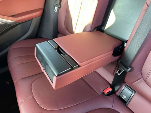 Used 2022 BMW X6 xDrive40i w/ M Sport Package image 20