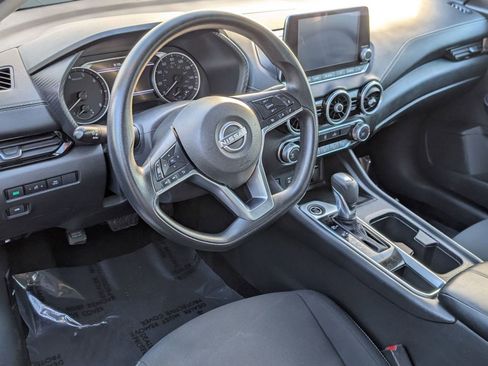 Used 2024 Nissan Sentra SV image 4