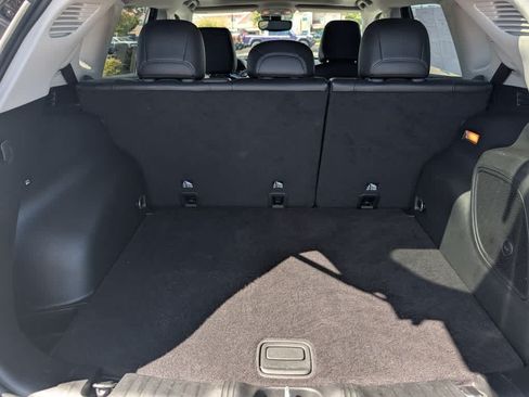 Used 2022 Jeep Compass Latitude w/ Sun and Sound Group AWD/4WD image 12