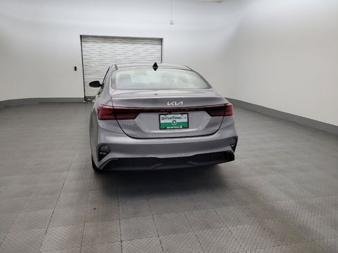 Used 2023 Kia Forte LXS FWD image 6