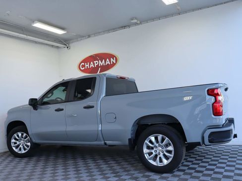 Certified 2025 Chevrolet Silverado 1500 Custom image 3